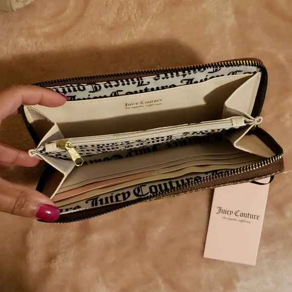 ●JUICY COUTURE fullsize Wallet - Picture 2 of 3